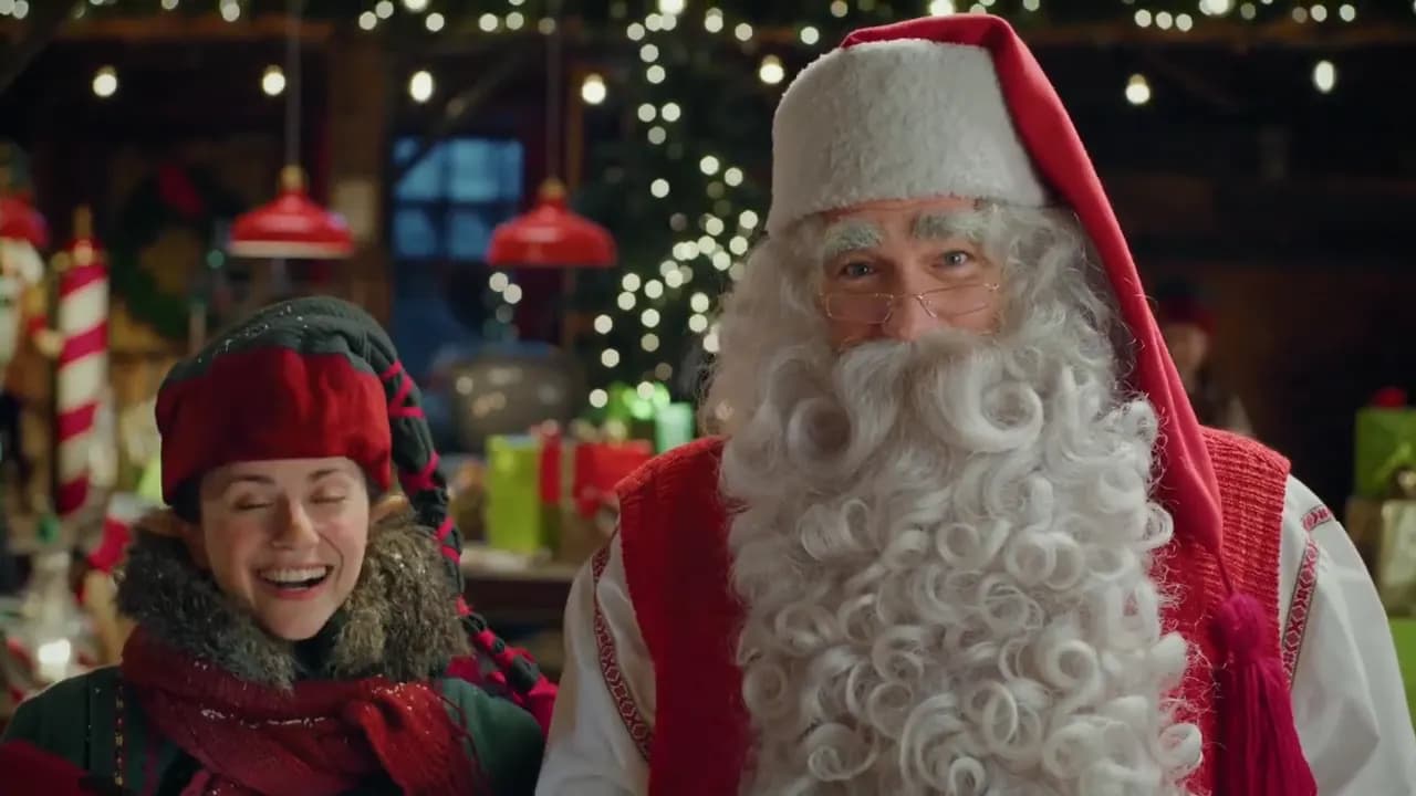 Le Père Noël et son traîneau la veille de Noël