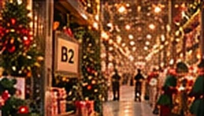 L’allée B2 bordée de guirlandes lumineuses