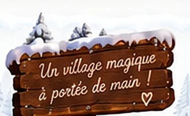 Panneau en bois : Un village magique à portée de main !